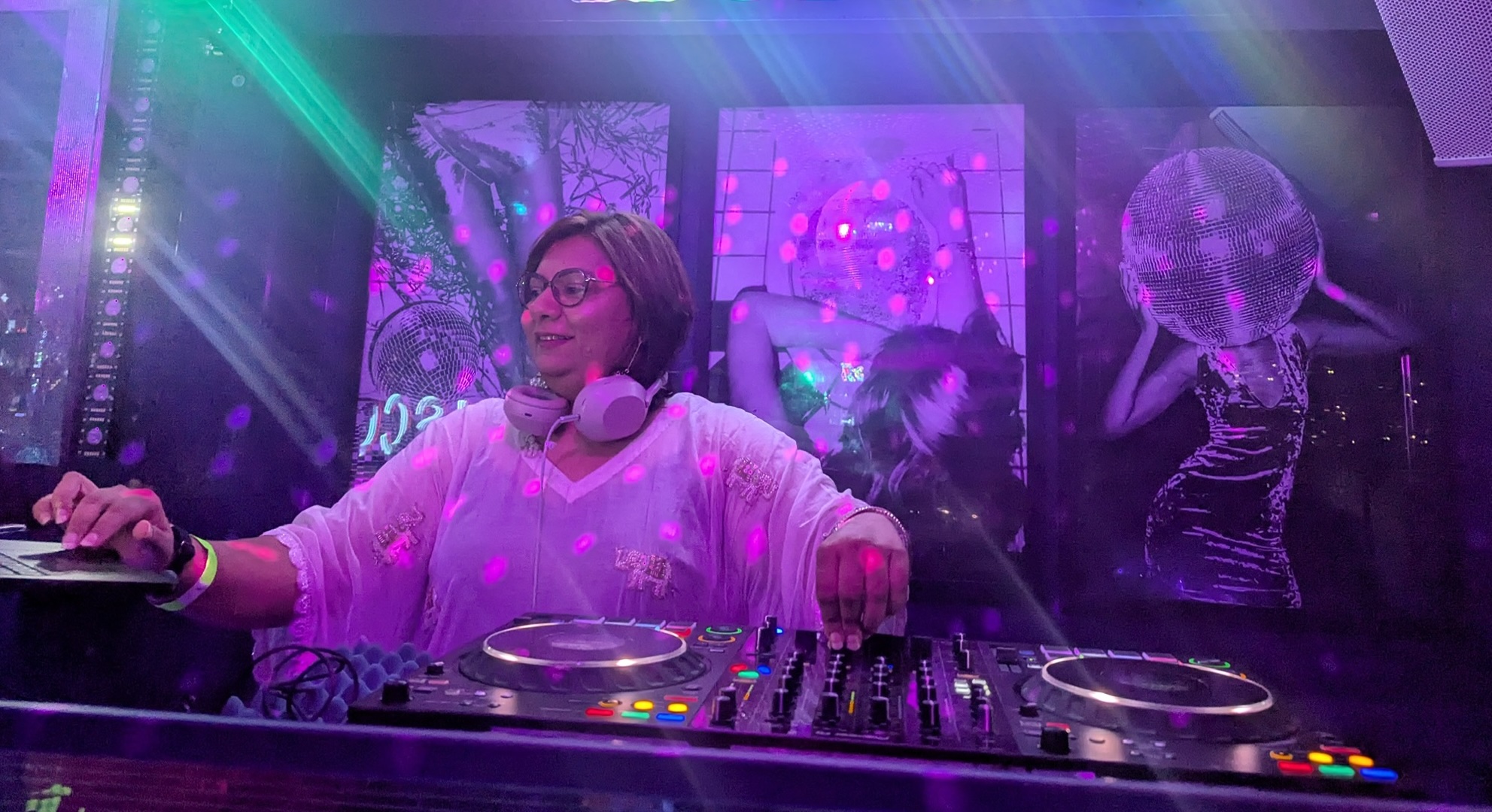Mumbai Rani — Bay Area Bollywood DJ for Weddings